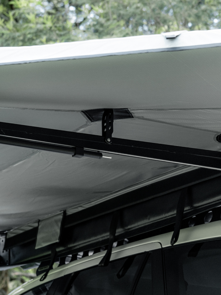 Lucas Creek Gen 3 Fantail 180 Awning