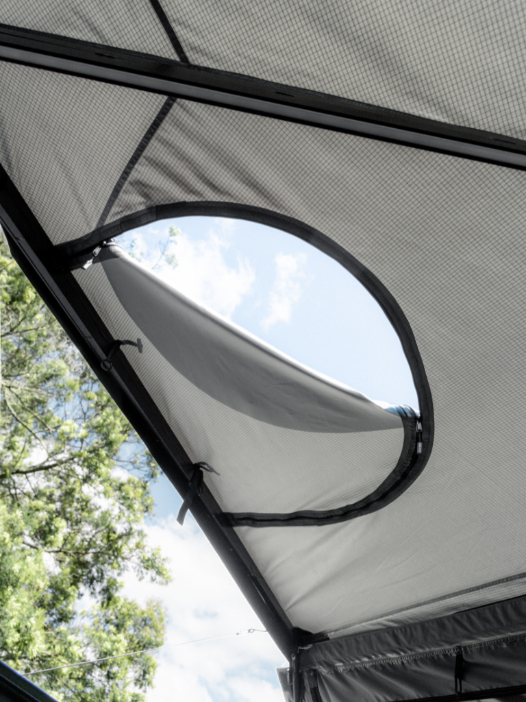 Lucas Creek Gen 3 Fantail 270 Max Awning