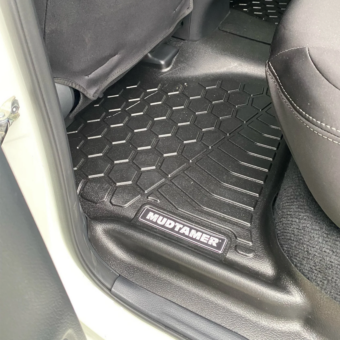 MUDTAMER Floor Mats | Nissan Navara NP300 Manual 2014+