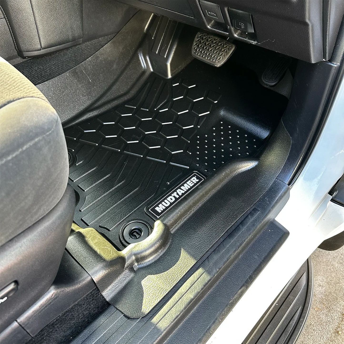 MUDTAMER Floor Mats | Toyota Prado 150 Series Automatic 2010+