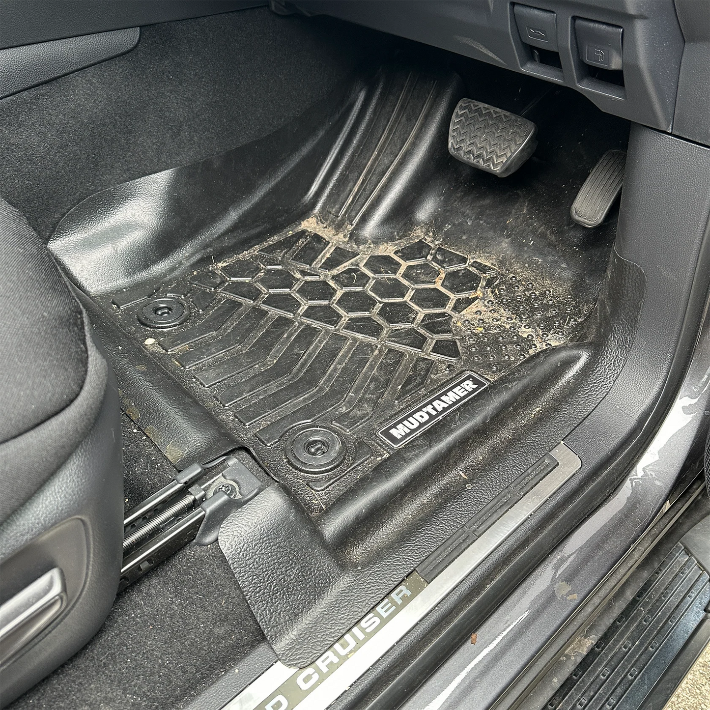 MUDTAMER Floor Mats | Toyota Land Cruiser 300 Series 2021+