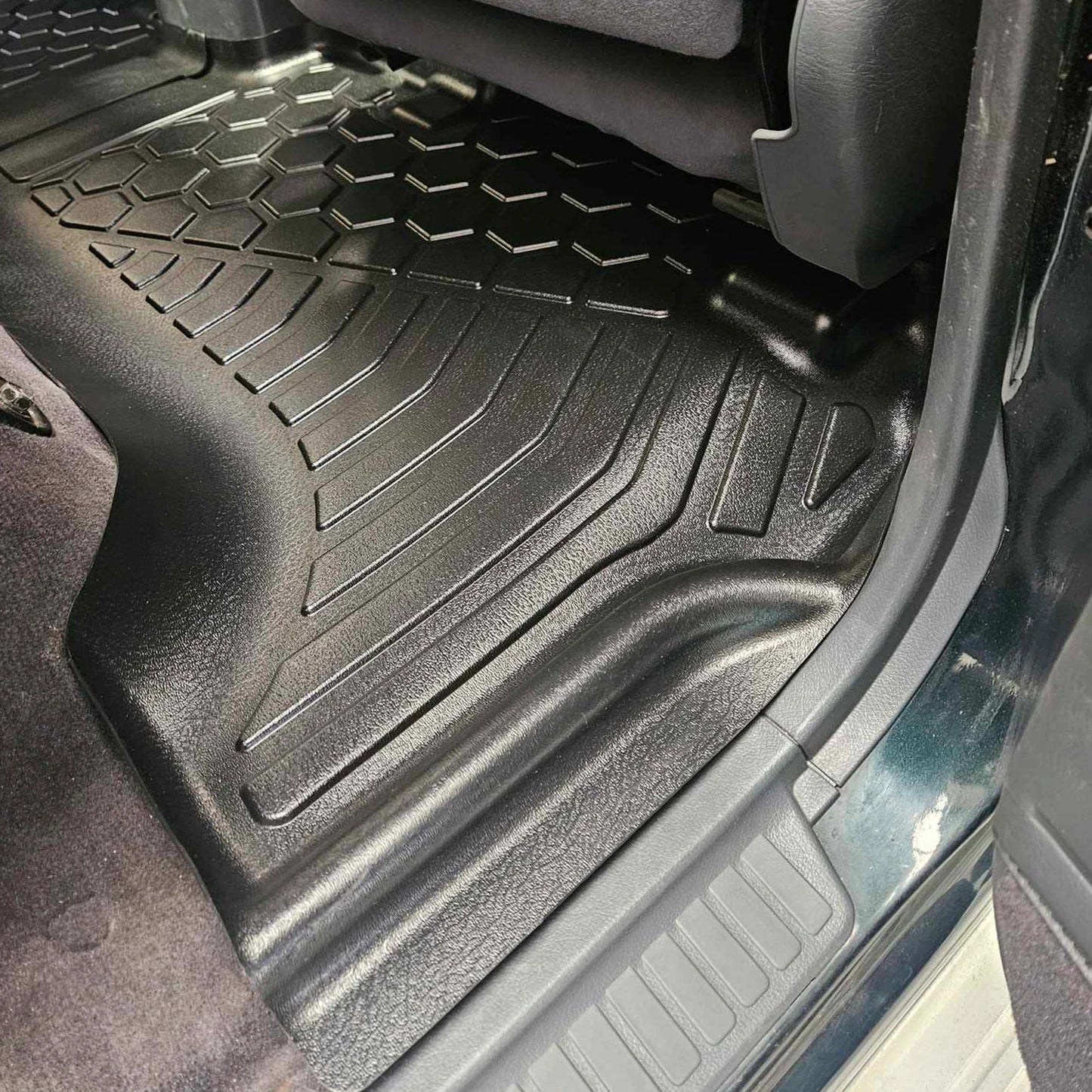 MUDTAMER Floor Mats | Toyota Land Cruiser 80 Series 1990-1998