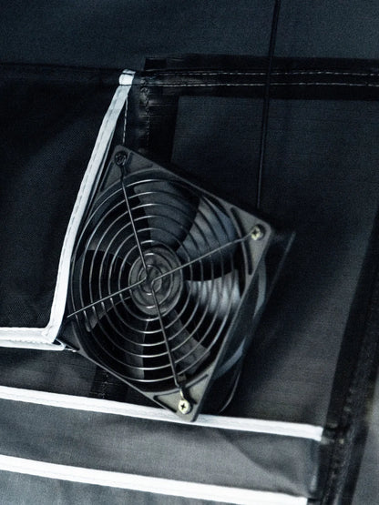 Lucas Creek LUXE-X Hard Shell Rooftop Tent