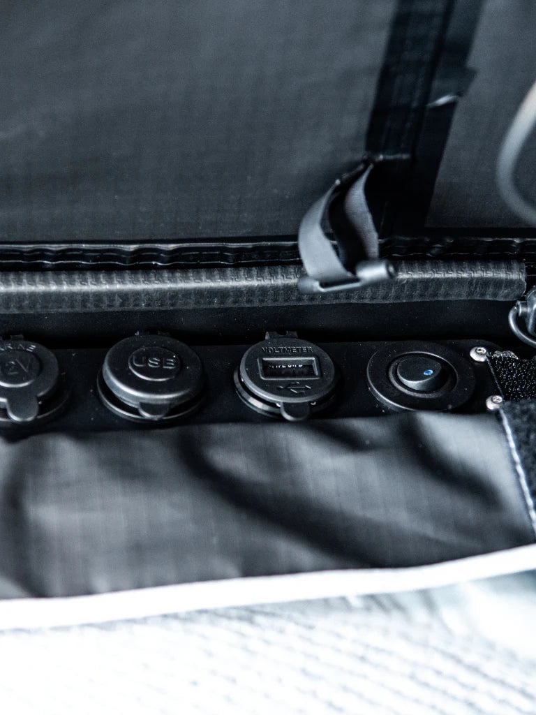 Lucas Creek LUXE-X Hard Shell Rooftop Tent