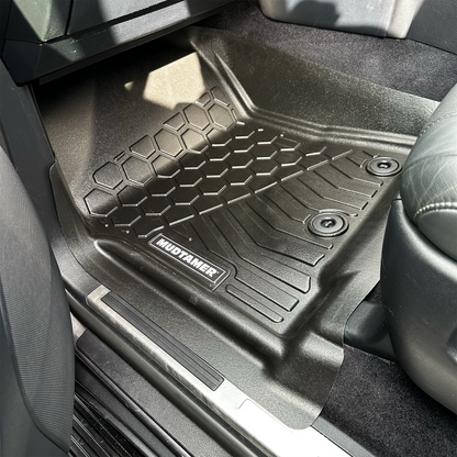 MUDTAMER Floor Mats | Toyota Land Cruiser 200 Series Sahara/VX 2007-2021